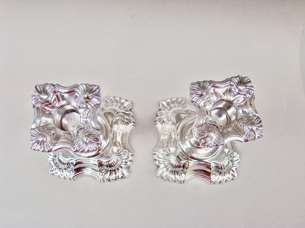 FABULOUS PAIR OF GEORGIAN REVIVAL STERLING SILVER CANDLESTICKS BY WILLIAM HUTTON & SONS, SHEFFIELD 1938 View III