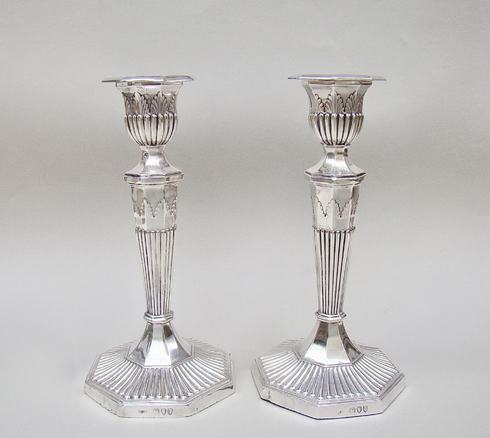 ELEGANT PAIR OF VICTORIAN STERLING SILVER CANDLESTICKS BY JOHN LE GALLAIS, LONDON 1894
 View II