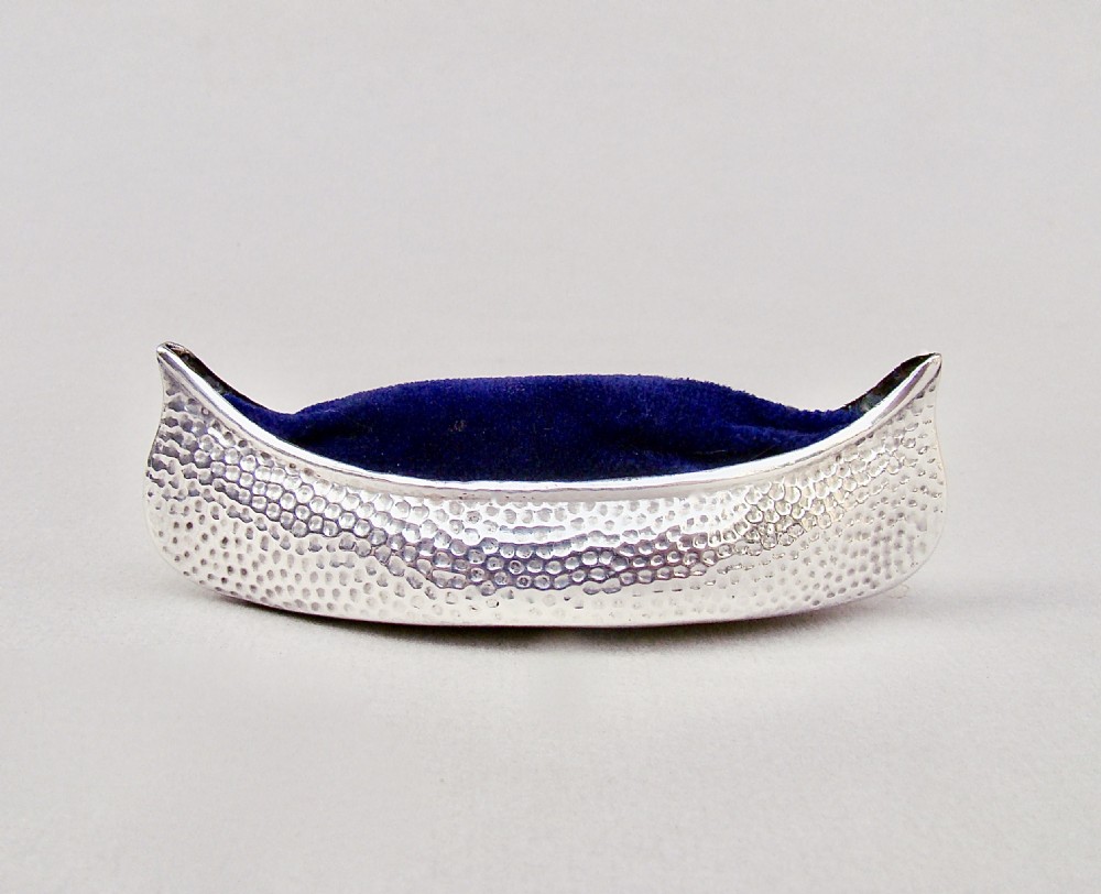 EDWARDIAN SPOT HAMMERED  SILVER 