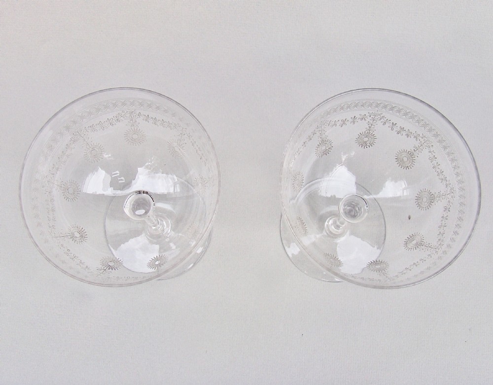 ELEGANT PAIR OF EDWARDIAN WHEEL ENGRAVED CHAMPAGNE COUPES, CIRCA 1900 View IV