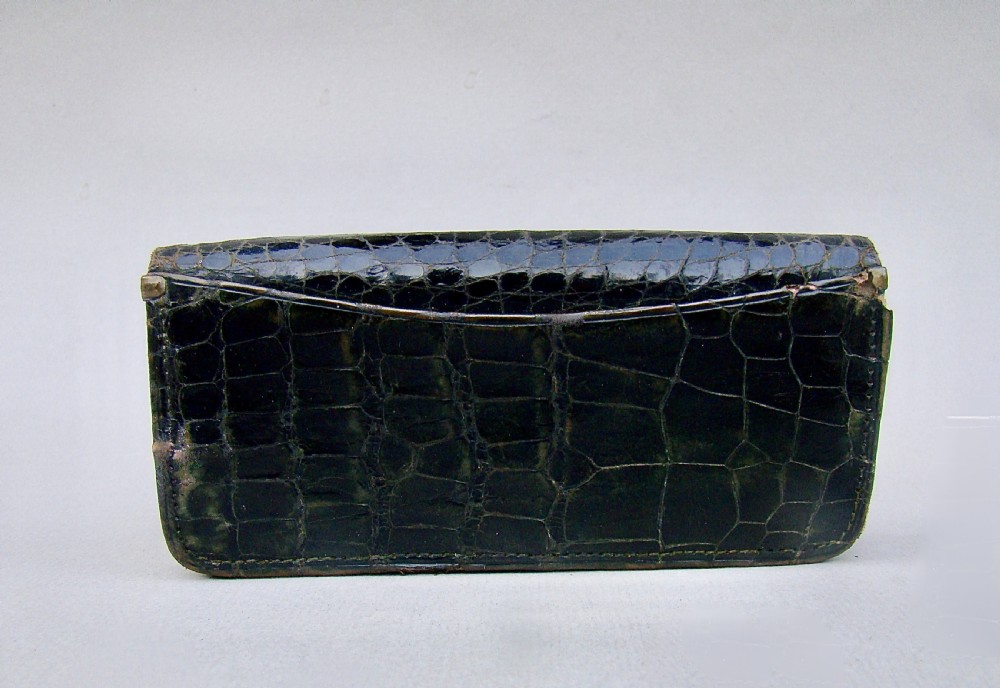 ART NOUVEAU SILVER & CROCODILE SKIN PURSE BY LUDWIG KRUMM, BIRMINGHAM 1900 View II