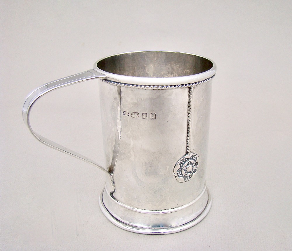 FABULOUS ARTS & CRAFT SILVER CHRISTENING MUG BY AMY SANDHEIM, LONDON 1934