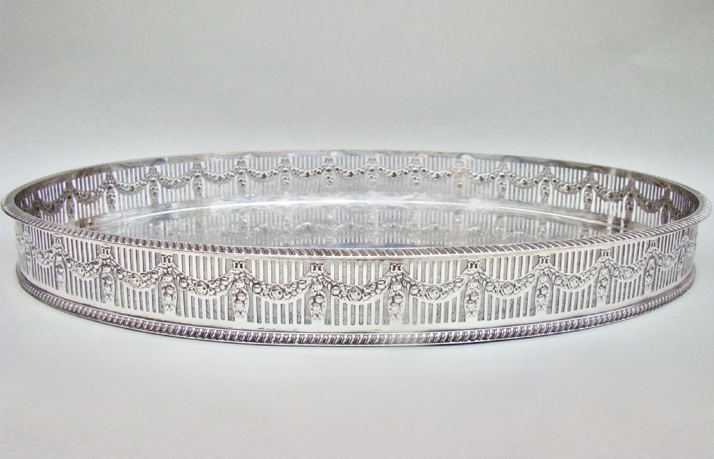 ELEGANT ART DECO SILVER PLATED DRINKS TRAY, CIRCA 1920 View II