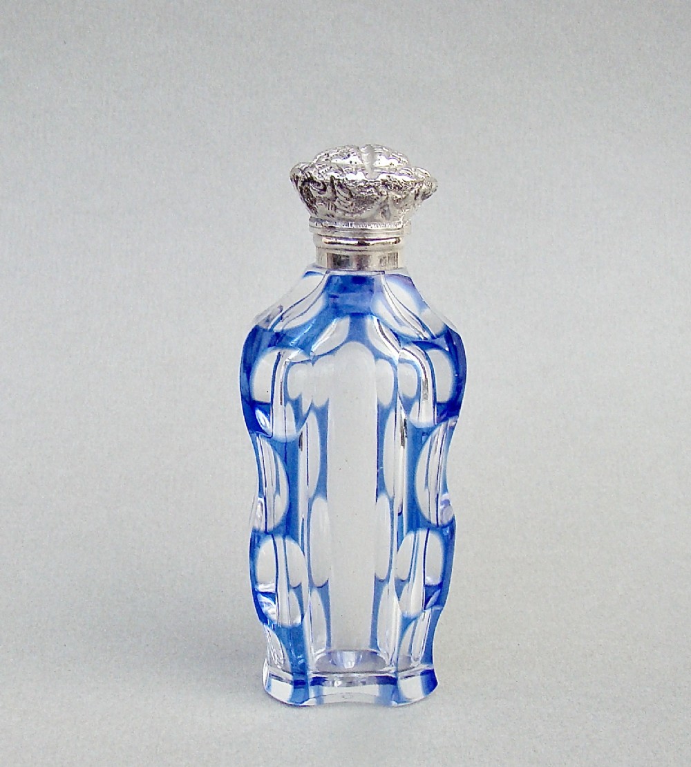EXQUISITE VICTORIAN SILVER & BRISTOL BLUE OVERLAY GLASS SCENT BOTTLE, CIRCA 1890