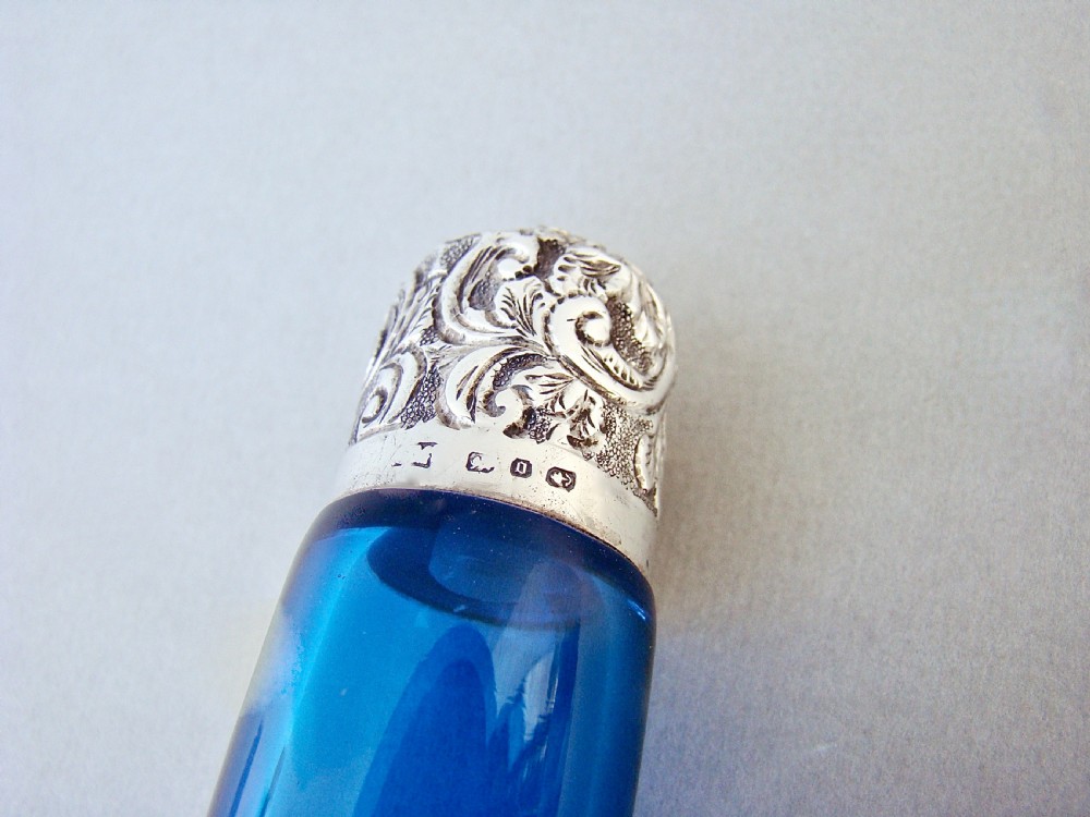 RARE VICTORIAN SILVER AND TURQUOISE GLASS SCENT BOTTLE BY CHARLES MAY, BIRMINGHAM 1888 View VI