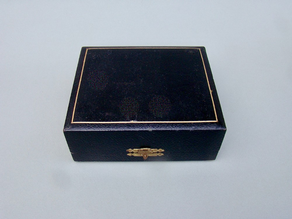 ELEGANT CASED SET OF FOUR ART DECO SOLID SILVER NAPKIN RINGS BY F.H.ADAM & CO, BIRMINGHAM 1932 View VI