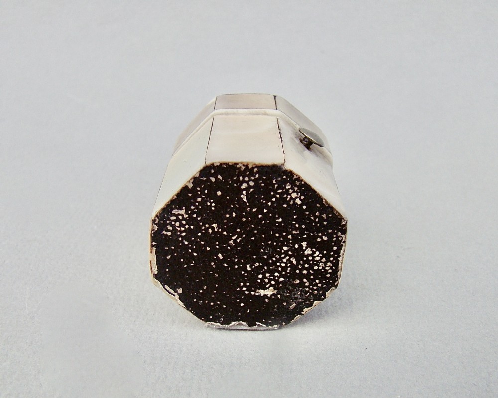 CHESTER SILVER THIMBLE FITTED IN MOTHER OF PEARL & ABALONE CASE, CIRCA 1860
 View VIII