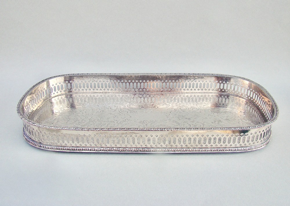 SMALL EDWARDIAN SILVER PLATED DRINKS TRAY, CIRCA 1910 View III