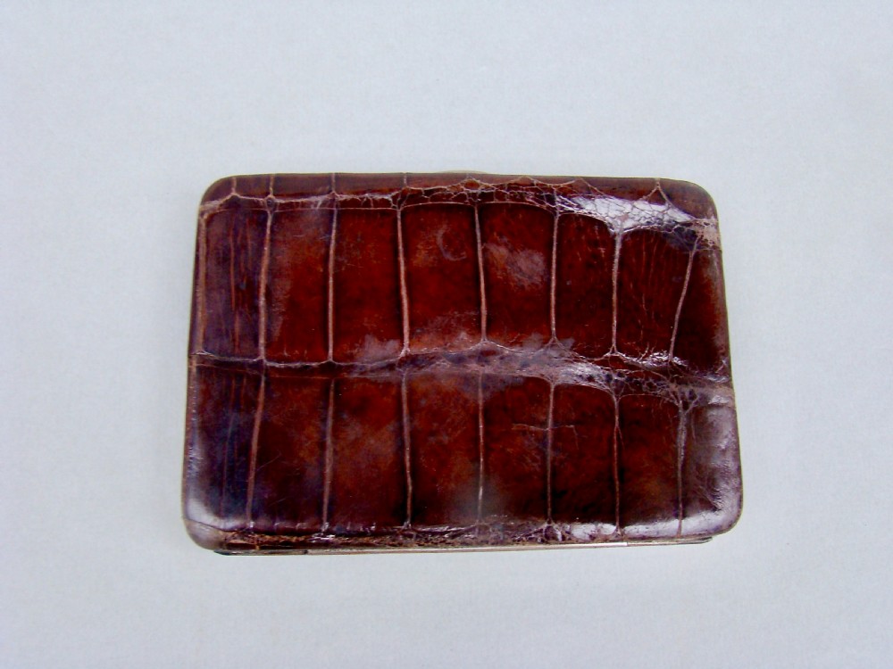 ART NOUVEAU SILVER MOUNTED CROCODILE CARD CASE & WALLET BY LUDWIG KRUMM, LONDON 1901 View III