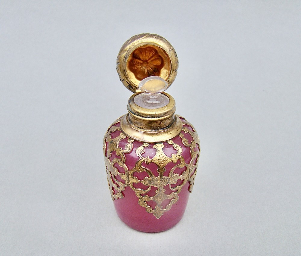 RARE 19TH C. FRENCH PALAIS ROYAL ORMULU & PINK OPALINE GLASS SCENT BOTTLE, CIRCA 1880 View III