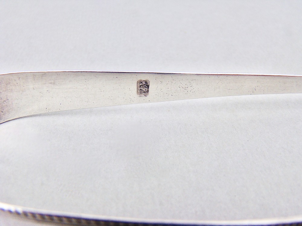HESTER BATEMAN GEORGIAN SILVER SUGAR TONGS, LONDON CIRCA 1770
 View III
