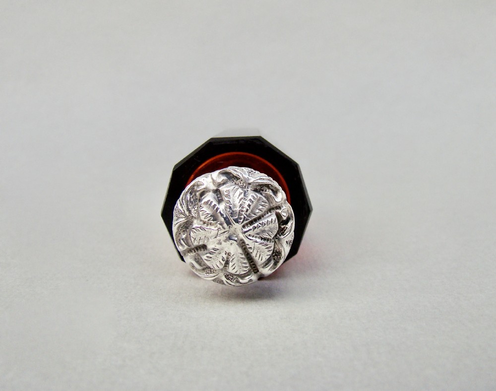 VICTORIAN SILVER RUBY GLASS DOUBLE-ENDED SCENT BOTTLE, CIRCA 1890 View VI
