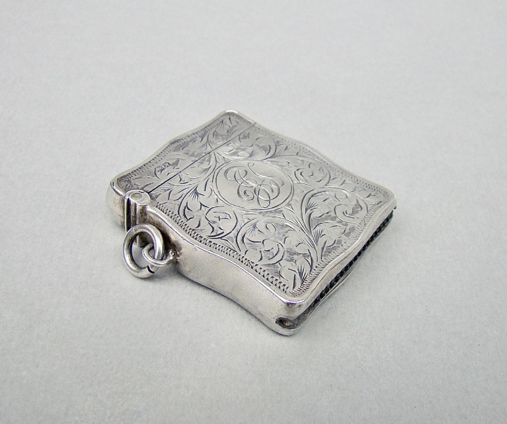 UNUSUAL GEORGE V SILVER VESTA CASE BY S BLANCKENSEE & SONS, CHESTER 1913 View IV