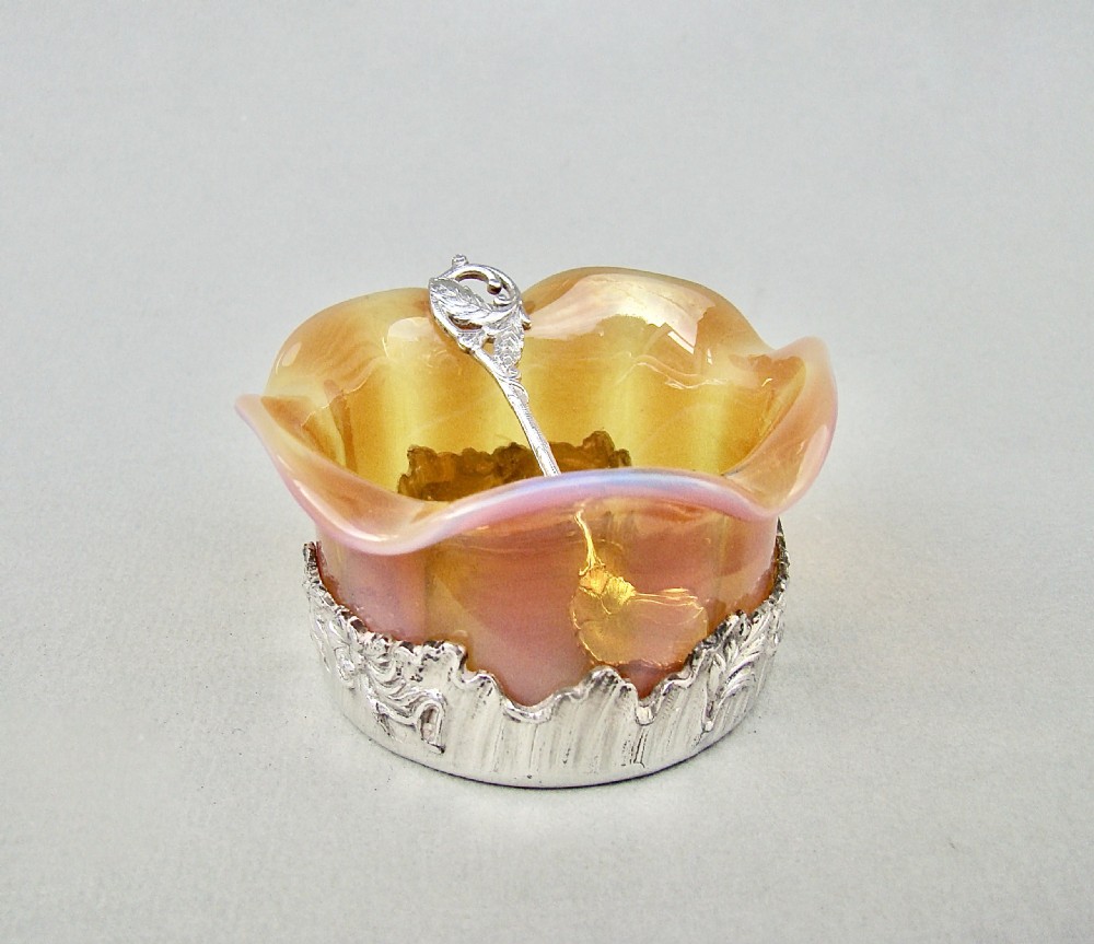 RARE FRENCH ART NOUVEAU SILVER MOUNTED VASELINE GLASS SALT &  SPOON, CIRCA 1900 View III