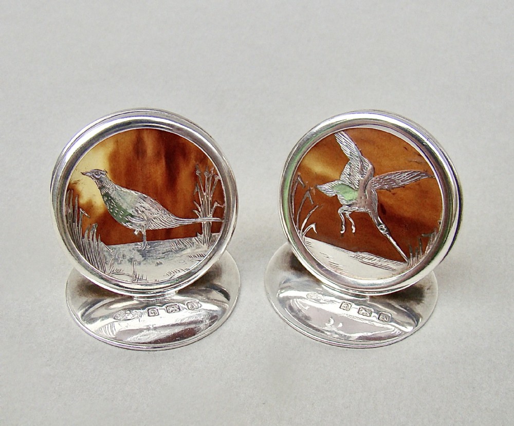 FINE PAIR OF ART DECO SILVER & PIQUE TORTOISESHELL MENU HOLDERS BY THE ADIE BROTHERS, BIRMINGHAM 1925 