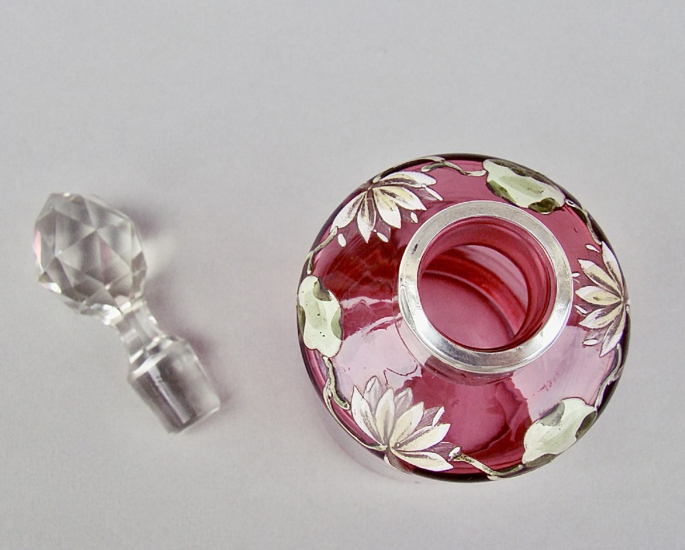 SUPERB ART NOUVEAU SILVER & CRANBERRY ENAMELLED GLASS SCENT BOTTLE BY ROBERT PRINGLE, LONDON 1900 View IV