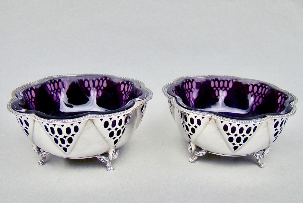 EXQUISITE PAIR OF GEORGE V SILVER & AMETHYST GLASS  BONBON DISHES BY MAPPIN & WEBB, BIRMINGHAM  1913