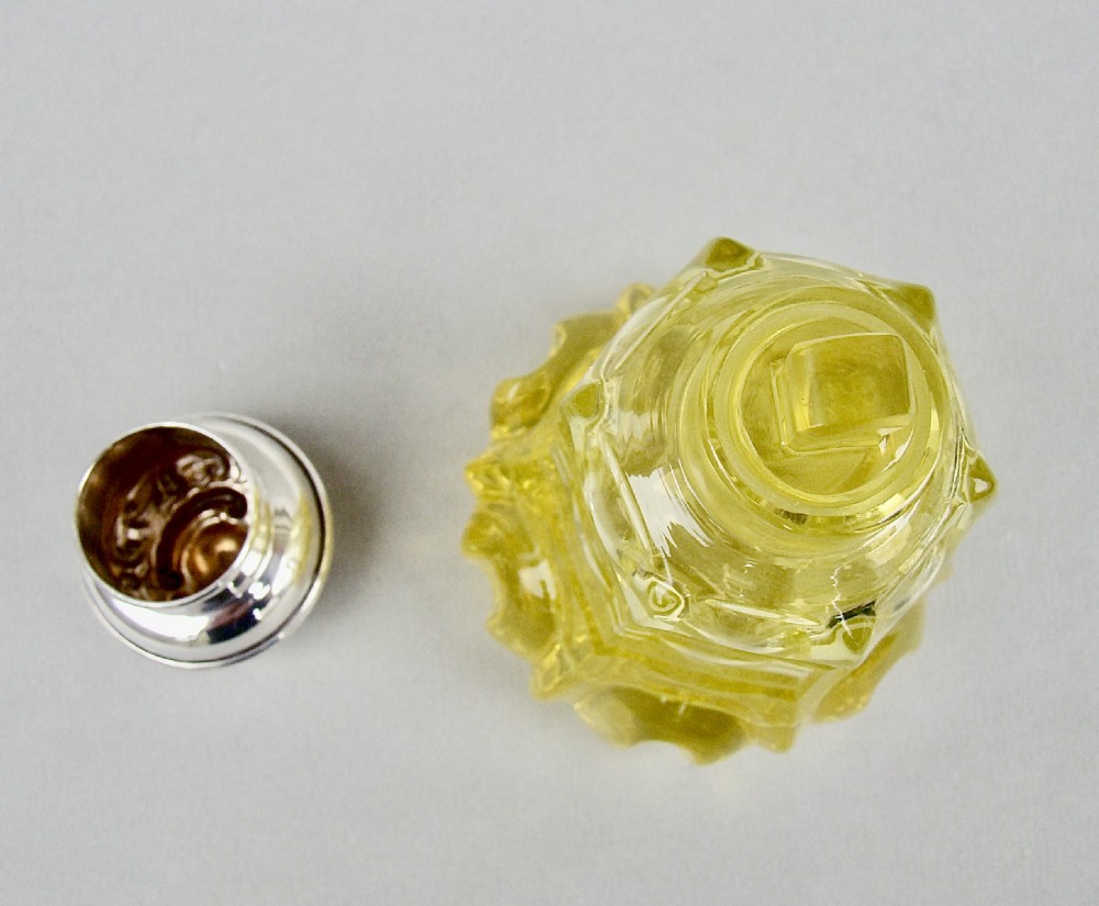 UNUSUAL EDWARDIAN SILVER AND CITRINE GLASS SCENT BOTTLE BY J & R GRIFFIN, CHESTER 1906
 View VI