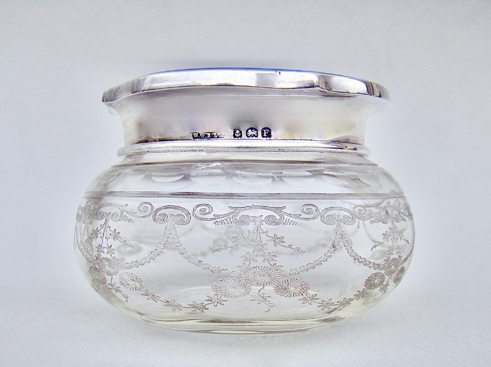 ART DECO SILVER & GUILLOCHE ENAMEL DRESSING TABLE JAR BY W.G. SOTHERS, BIRMINGHAM 1930 View III