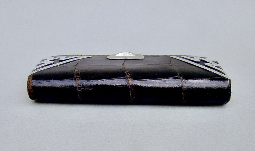 EDWARDIAN SILVER & CROCODILE SKIN PURSE BY LUDWIG KRUMM, BIRMINGHAM 1900 View VII
