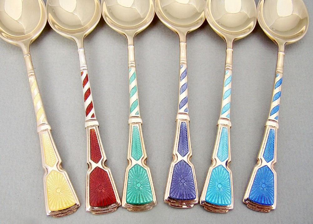 CASED SET OF SIX MID-CENTURY GUILLOCHE ENAMEL COFFEE SPOONS BY TURNER & SIMPSON View VI