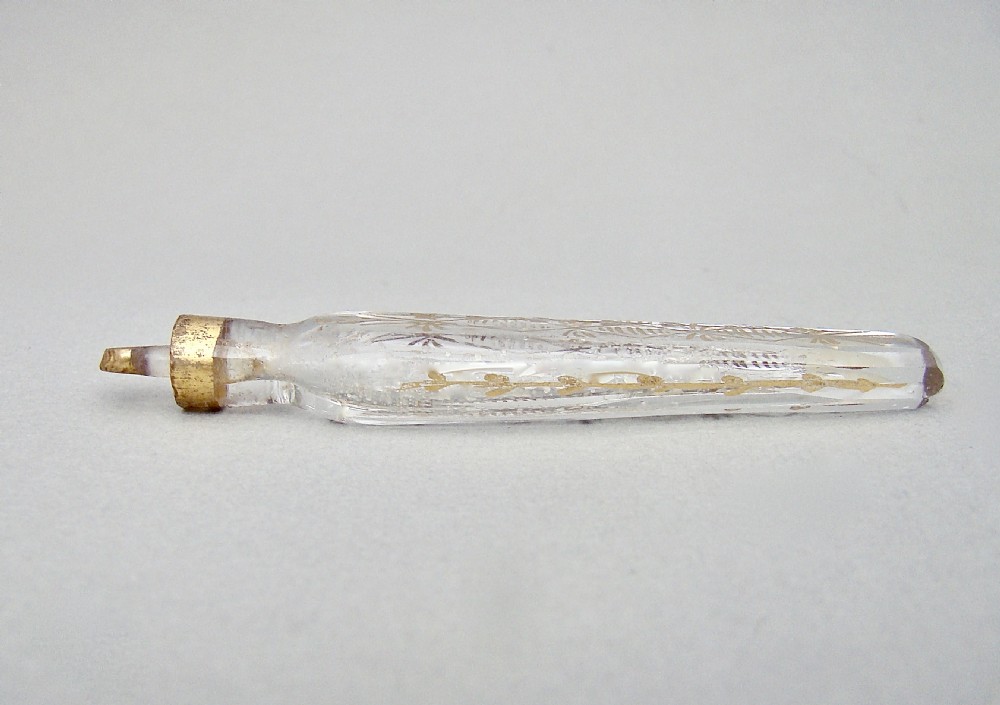 UNUSUAL SMALL OXFORD LAVENDER 