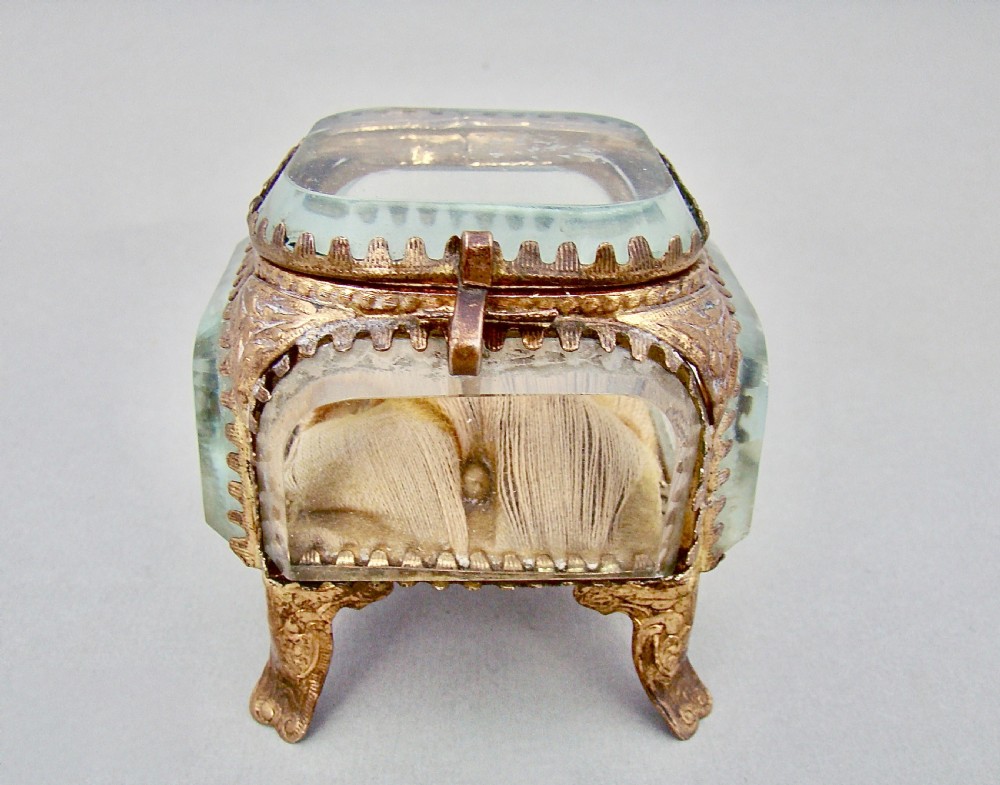 19TH C. FRENCH ORMULU & BEVELLED GLASS 'GRAND TOUR'  JEWELLERY CASKET, CIRCA 1890