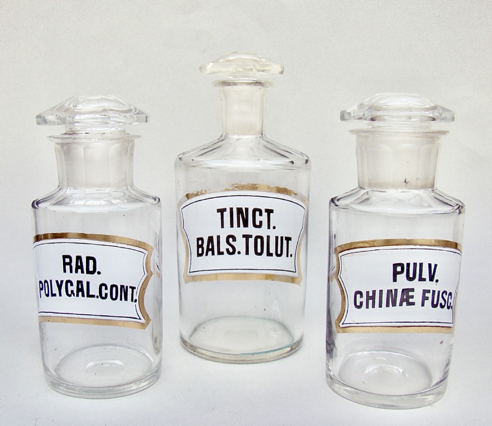 RARE SET OF THREE VICTORIAN WHITE LABEL APOTHECARY JARS, CIRCA 1890 View VI
