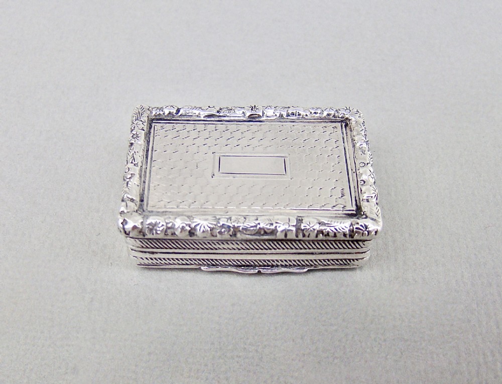 SUPERB GEORGIAN SILVER VINAIGRETTE BY THOMAS PARKER, BIRMINGHAM 1825