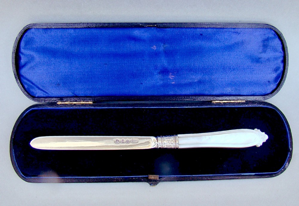 CASED SCOTTISH VICTORIAN SILVER AND MOTHER OF PEARL LETTER OPENER BY BROOK & SON, EDINBURGH 1894 View II