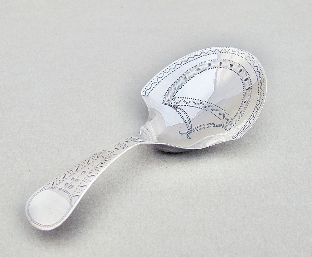 EXQUISITE GEORGIAN SILVER CADDY SPOON BY JOSEPH TAYLOR, BIRMINGHAM 1781