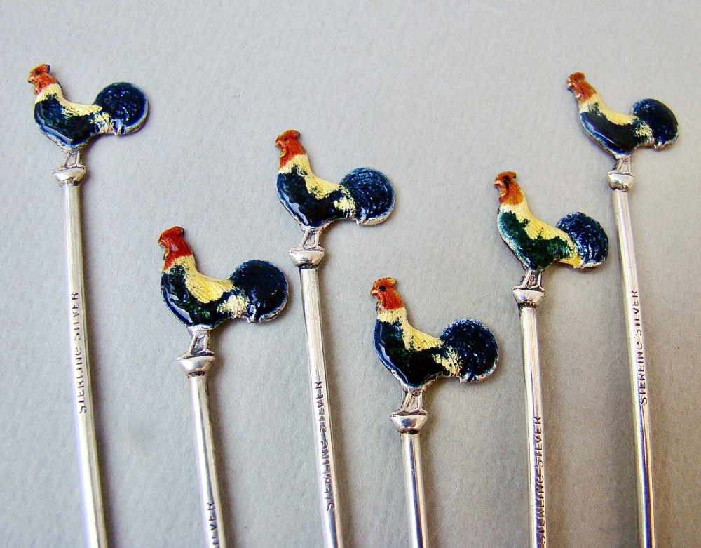 MID-CENTURY CASED SET OF SIX STERLING SILVER ENAMELLED COCKEREL COCKTAIL STICKS, CIRCA 1950 View IV