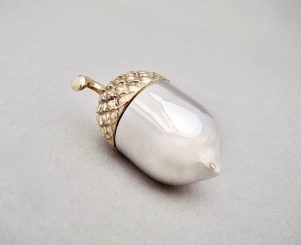 RARE TIFFANY STERLING SILVER & SILVER GILT ACORN THIMBLE HOLDER, CIRCA 1910 View II