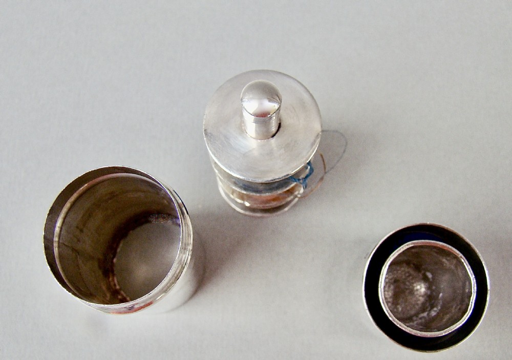 NOVELTY EDWARDIAN SILVER SEWING COMPENDIUM BY HENRY CLIFFORD DAVIS, BIRMINGHAM 1907
 View VI