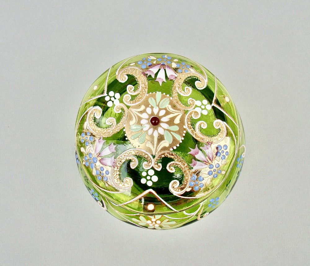 EXQUISITE 19TH C. FRENCH ORMULU MOUNTED ENAMELLED GLASS DRESSING TABLE JAR , CIRCA 1890 View IV