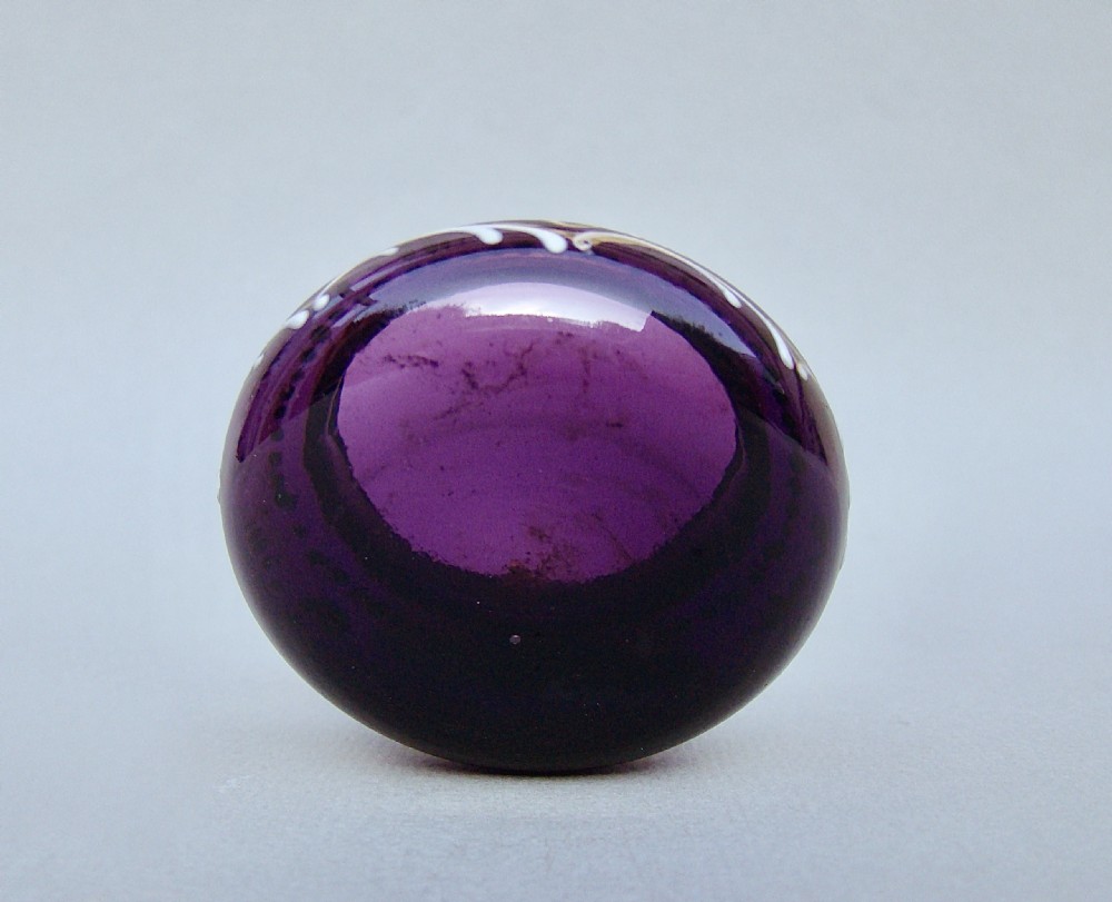 19TH CENTURY FRENCH ENAMELLED AMETHYST GLASS TRINKET BOX, CIRCA 1890 View VI