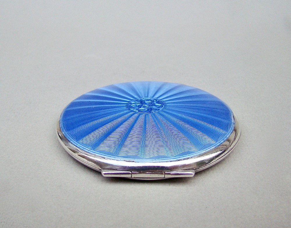 STUNNING ART DECO SILVER & GUILLOCHE ENAMEL COMPACT BY JOSEPH GLOSTER, BIRMINGHAM 1922 View VI