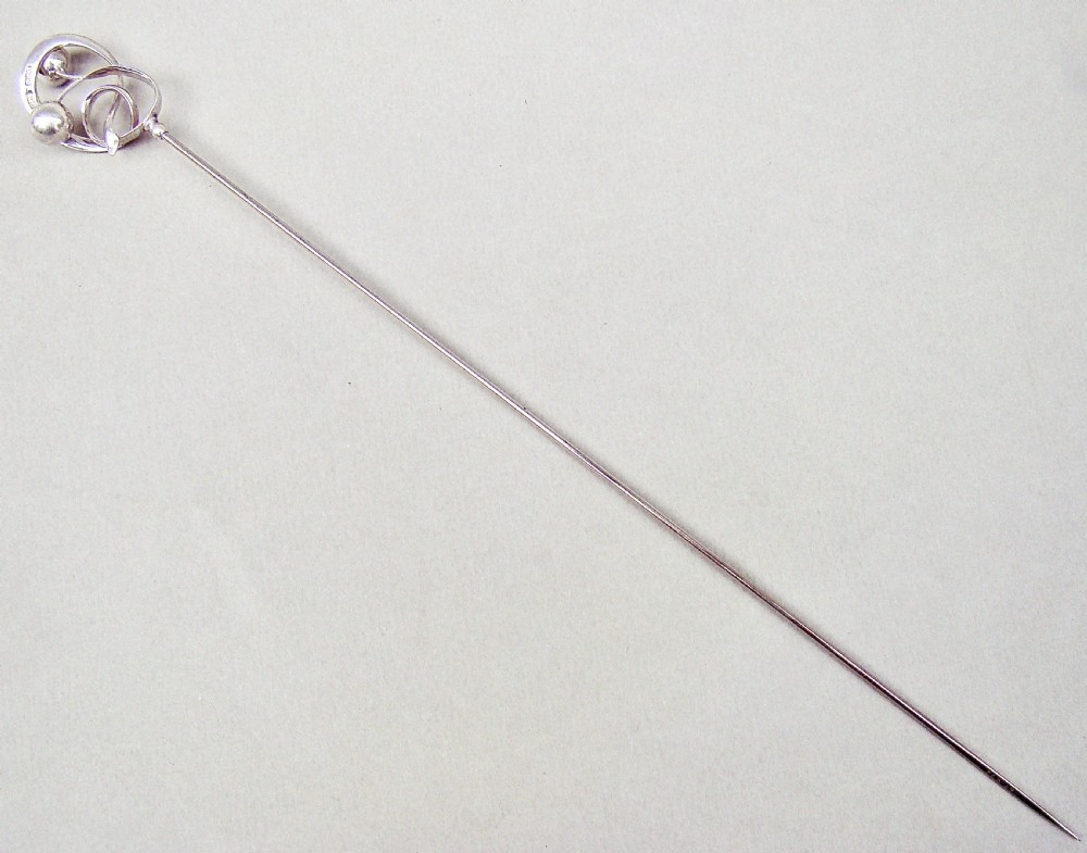 EXQUISITE CHARLES HORNER SOLID SILVER HAT PIN, CHESTER 1912 View III