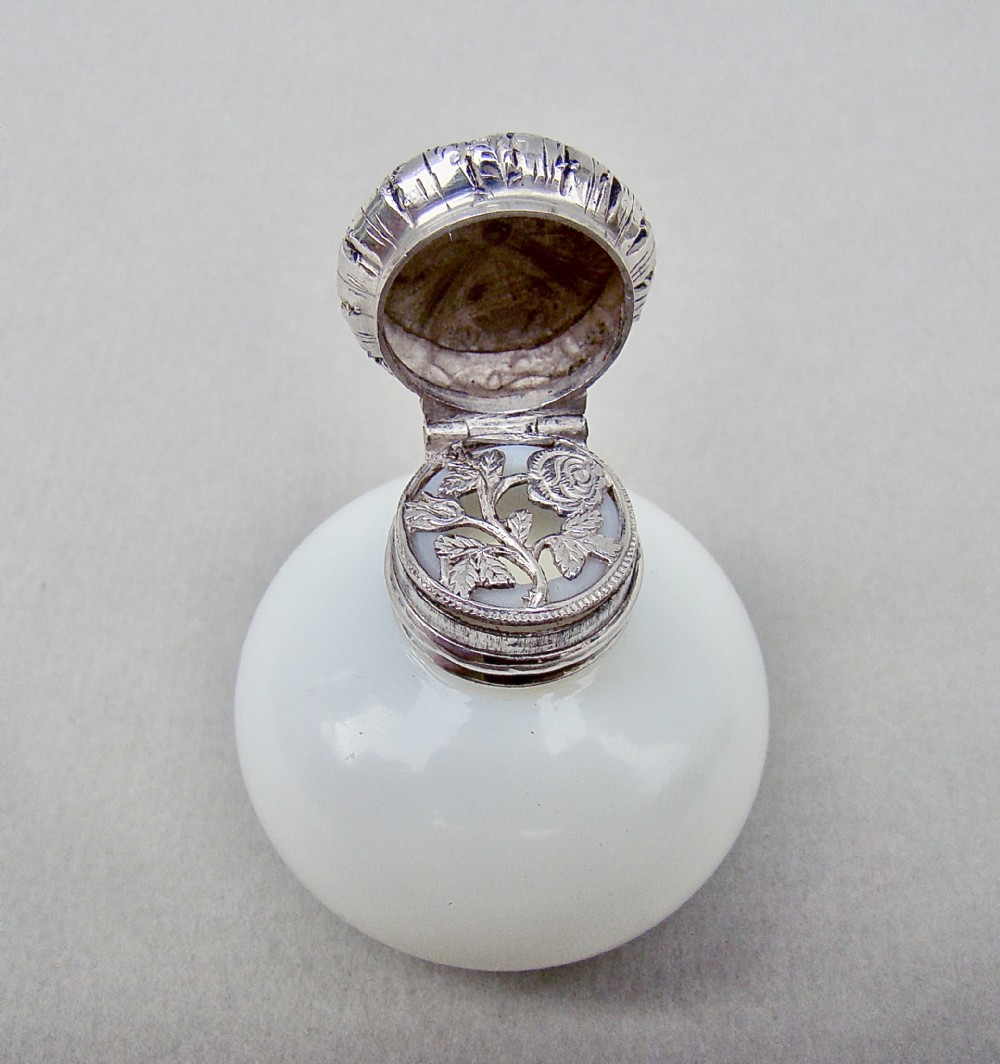 RARE VICTORIAN SILVER & OPALINE GLASS VINAIGRETTE, CIRCA 1890