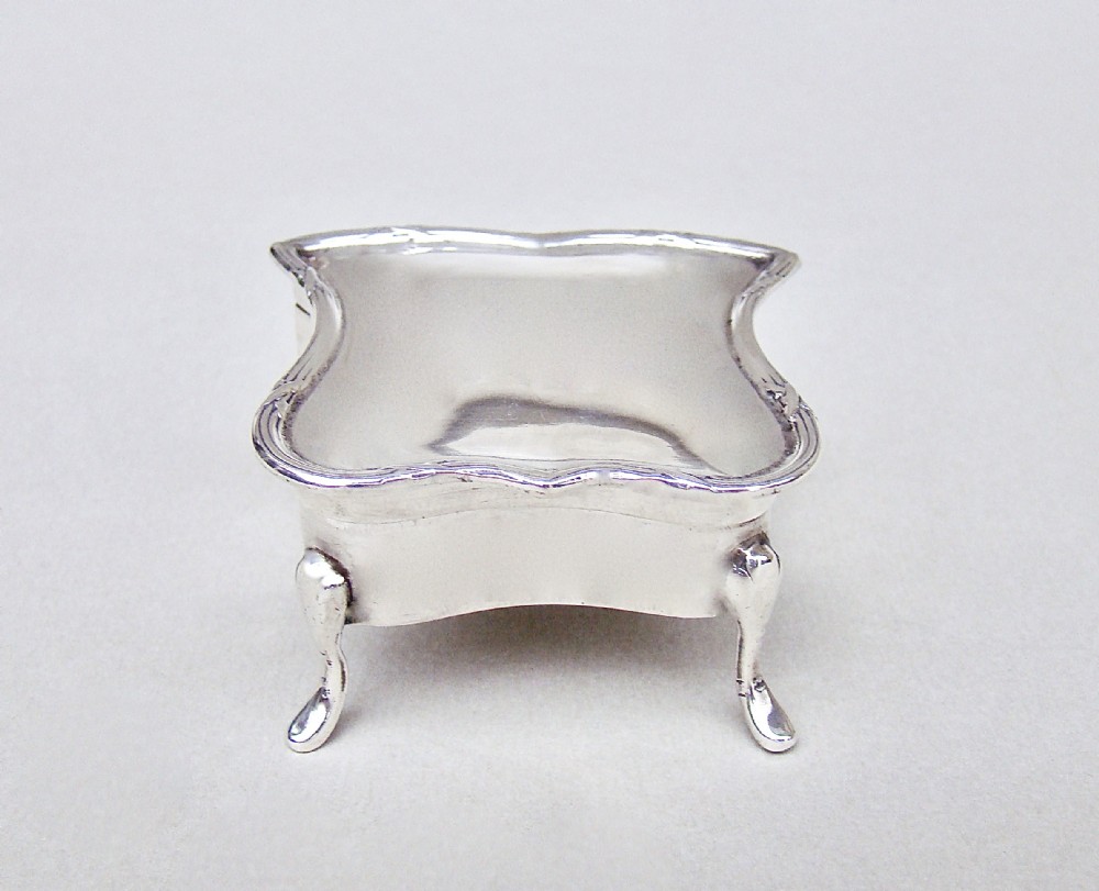 DELIGHTFUL EDWARDIAN SILVER JEWELLERY BOX BY HAZLEWOOD & CO, BIRMINGHAM 1909