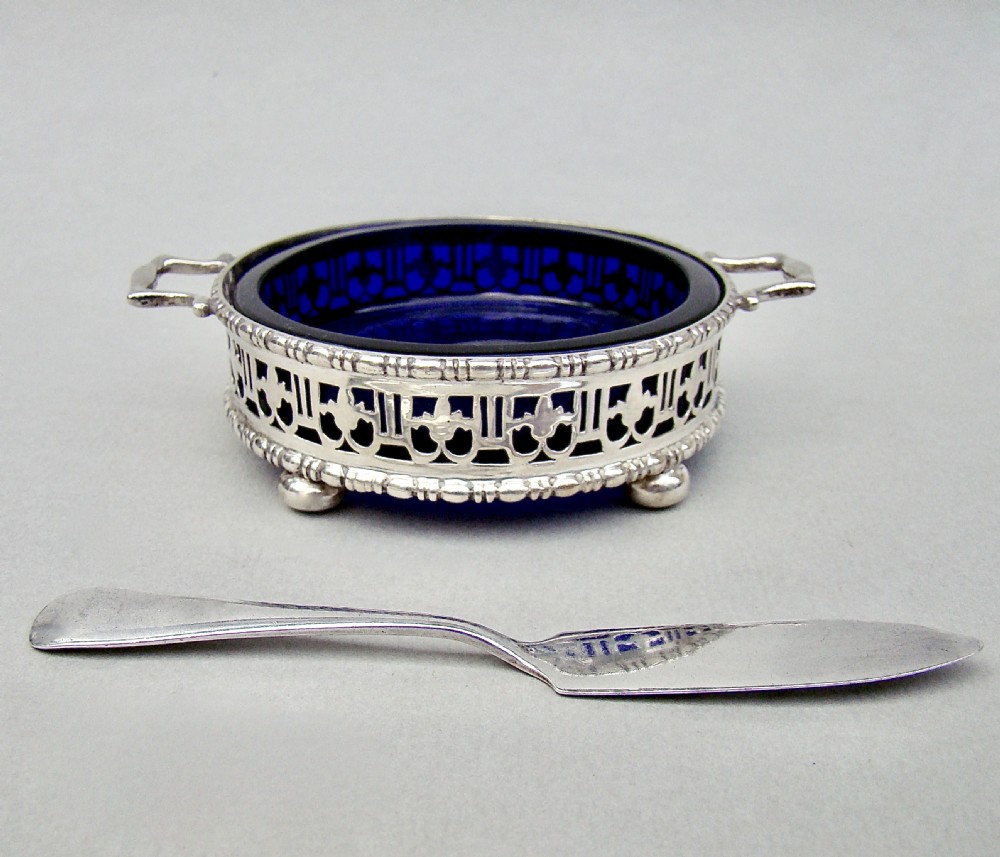 ELEGANT ART DECO SILVER BUTTER DISH BY MAPPIN & WEBB, SHEFFIELD 1936
 View II