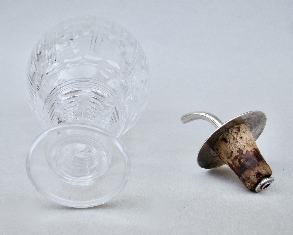 EXQUISITE SILVER MOUNTED ANGOSTURA BITTERS BOTTLE BY HUKIN & HEATH, BIRMINGHAM 1934 View VI
