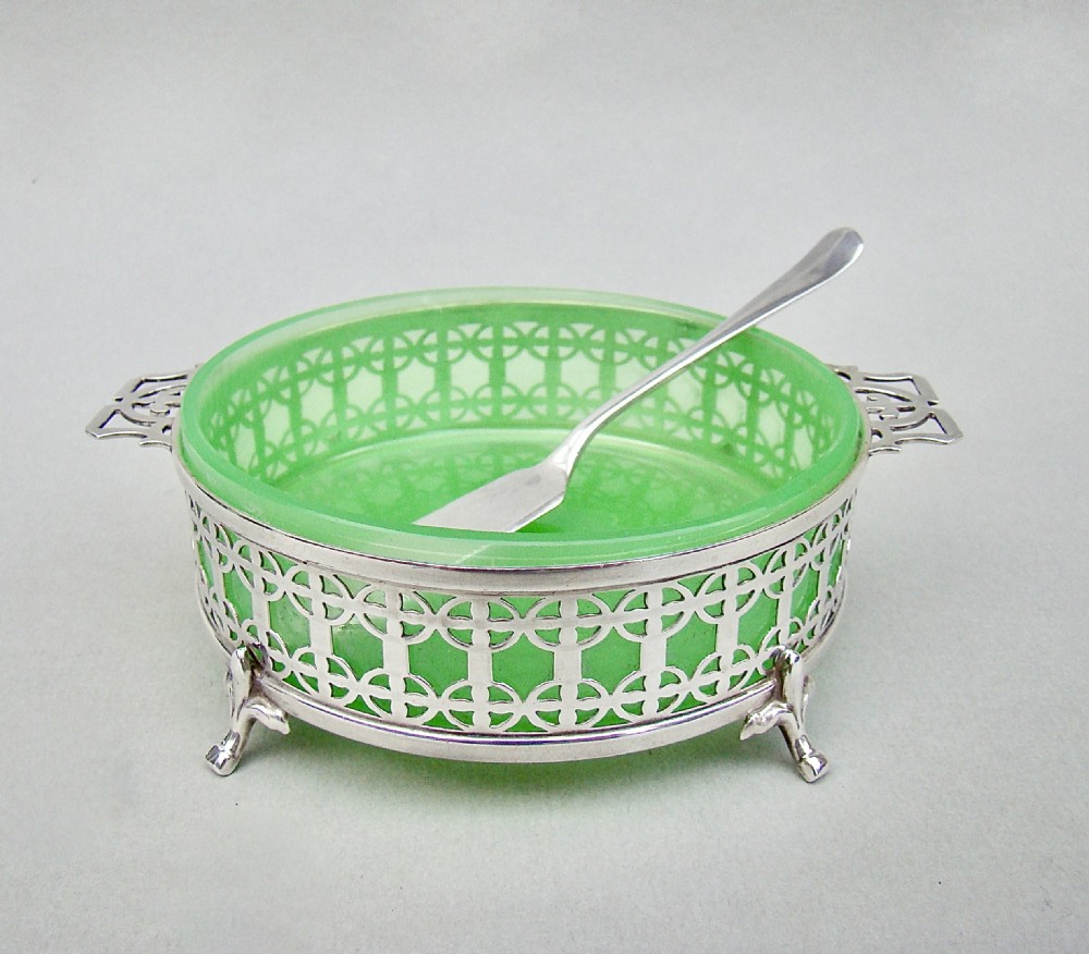 RARE ART DECO SILVER & VASELINE GLASS BUTTER DISH BY MAPPIN & WEBB, BIRMINGHAM 1933
