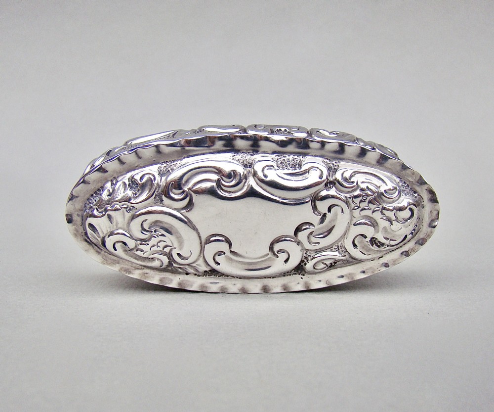 VICTORIAN SILVER TRINKET BOX BY DEAKIN & FRANCIS, BIRMINGHAM 1897
 View V