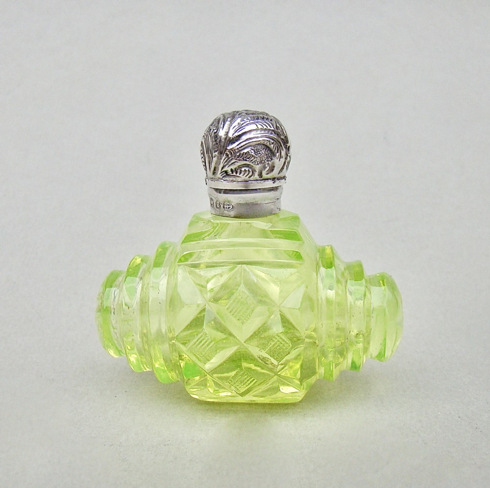 CHARMING VICTORIAN SILVER AND URANIUM GLASS SCENT BOTTLE BY CHARLES MAY, BIRMINGHAM 1899