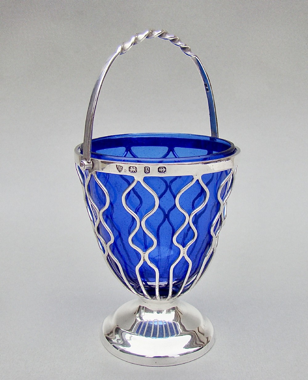 VICTORIAN SILVER WIREWORK SUGAR BASKET BY THE HASELER BROTHERS, BIRMINGHAM 1898
