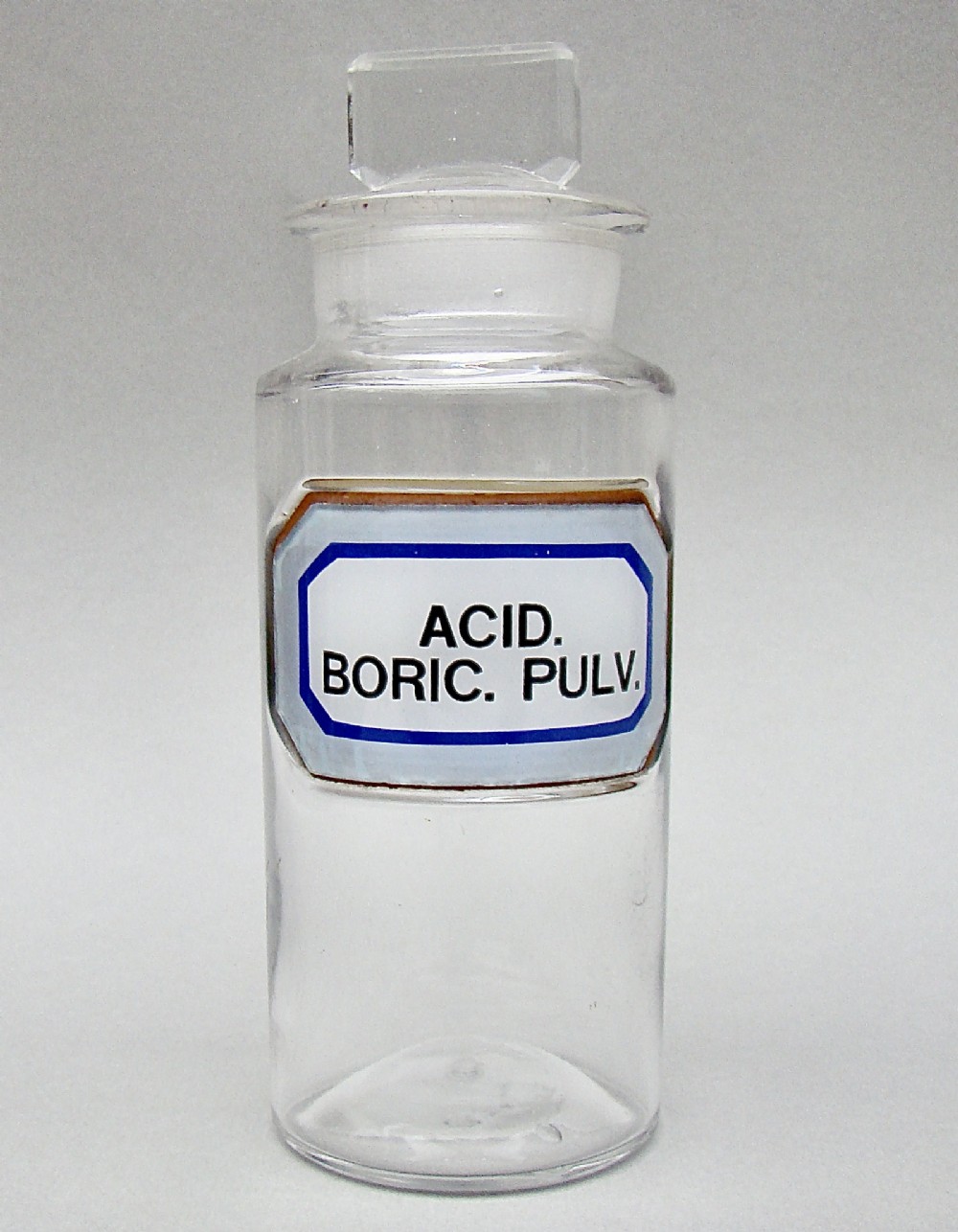 RARE BLUE LABEL VICTORIAN SMALL APOTHECARY JAR, CIRCA 1890