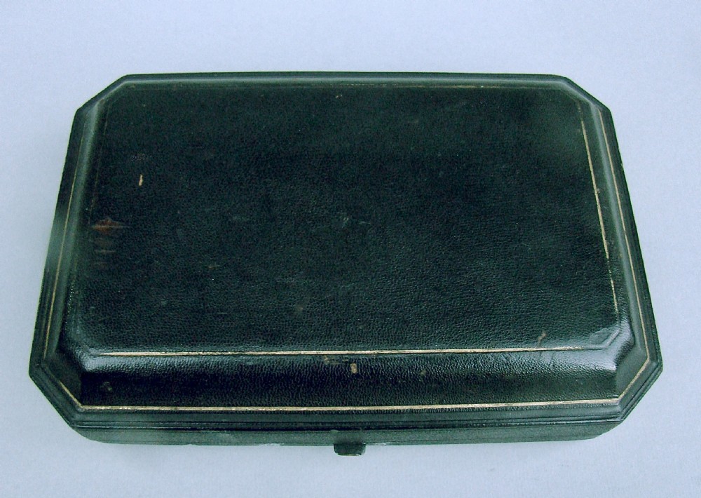 FABULOUS CASED SET OF FOUR VICTORIAN SILVER SALT CELLARS BY JAMES DIXON & SONS, SHEFFIELD 1889 View VII