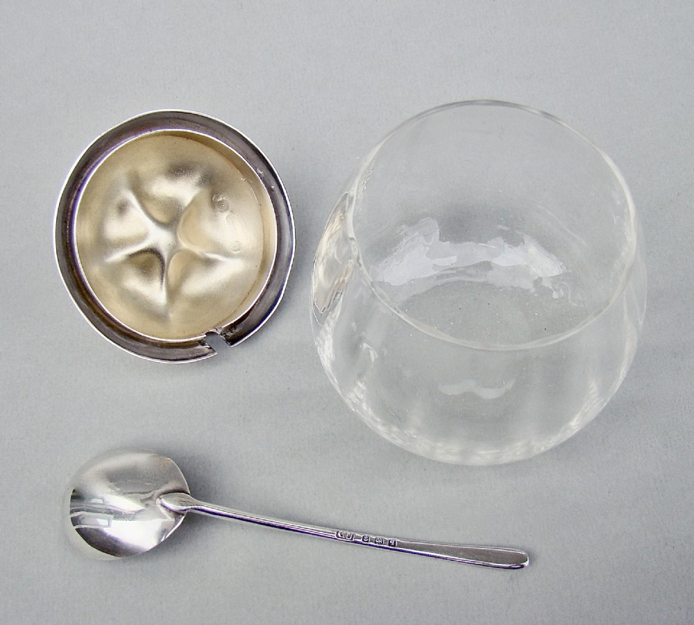 EDWARDIAN SILVER APPLE-SHAPED PRESERVE JAR BY COLES & FRYER, BIRMINGHAM 1905
 View V