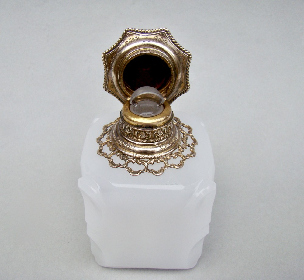 FRENCH PALAIS ROYAL, GRAND TOUR,  ORMULU & OPALINE GLASS SCENT BOTTLE, CIRCA 1870 View V